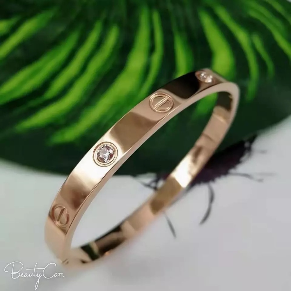 Match LOVE Diamond bracelets